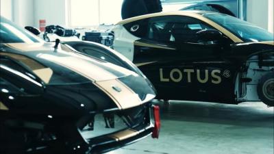 Lotus Emira GT4 工程师